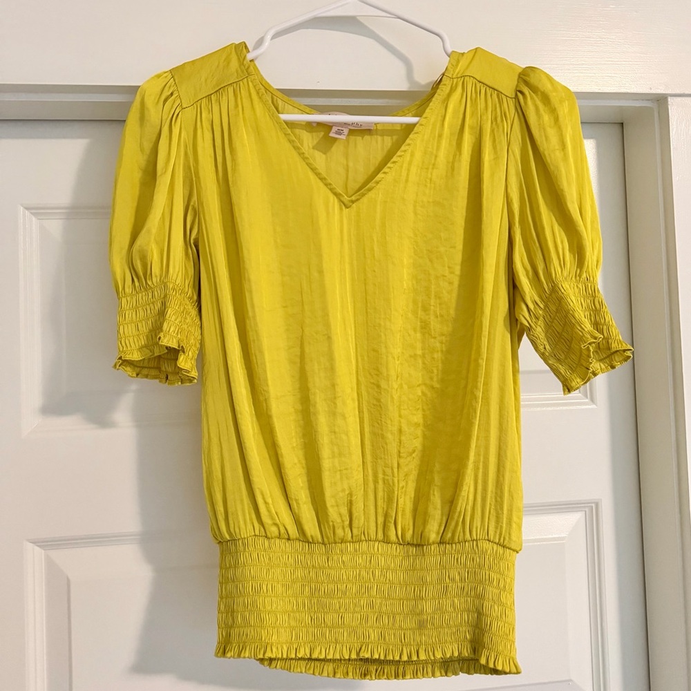 Philosophy Yellow Puff Sleeve Blouse